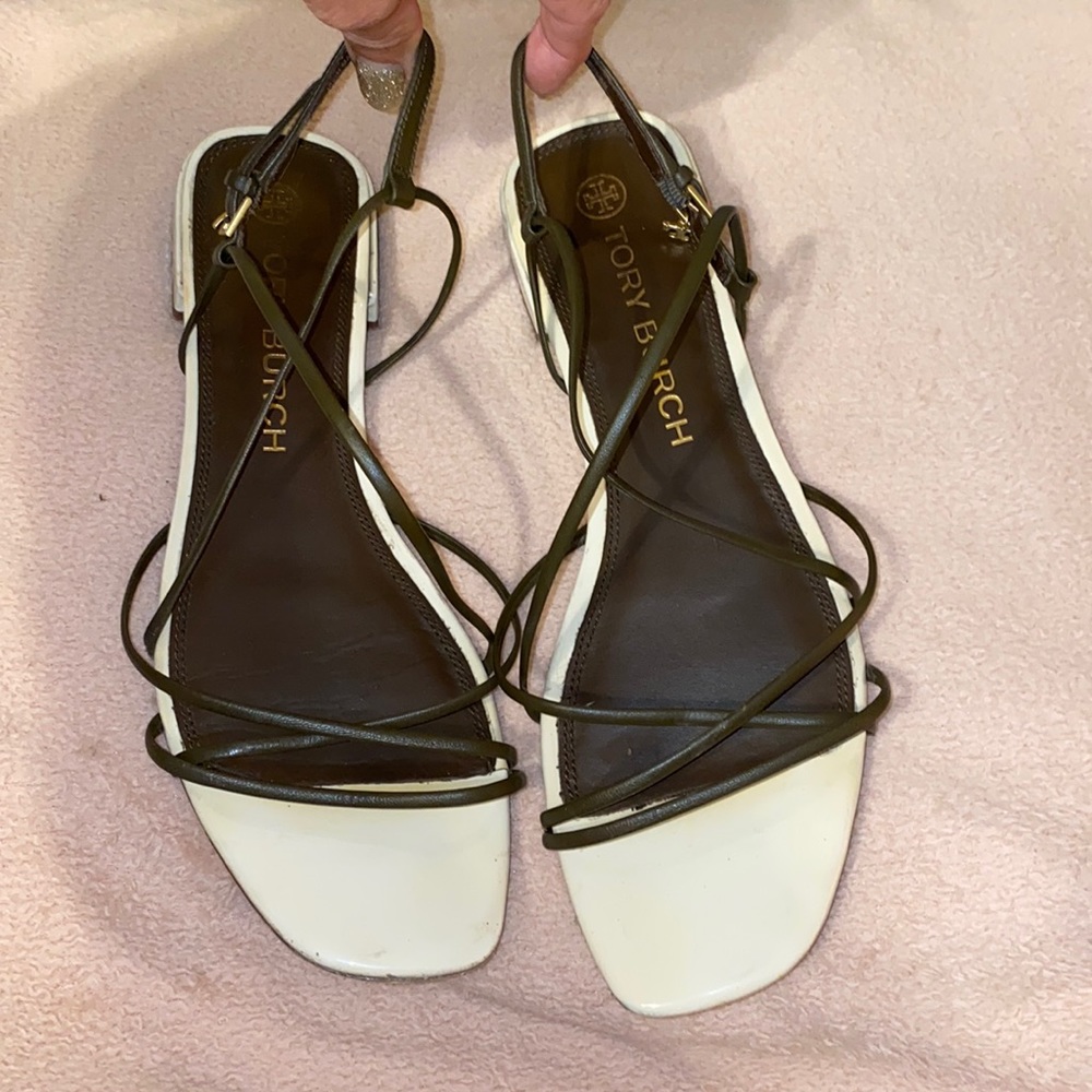TODAY ONLY! Tory Burch Penelope sandals in two tone leather. W/ logo charm